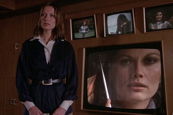 Put the ball into the net... or something!